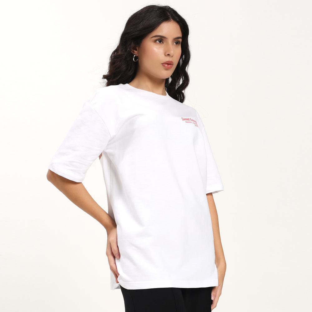 Sweet Strawberries Oversize T Shirt